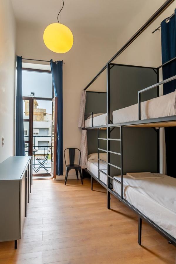 Intra Muros Hostel Ираклио Екстериор снимка
