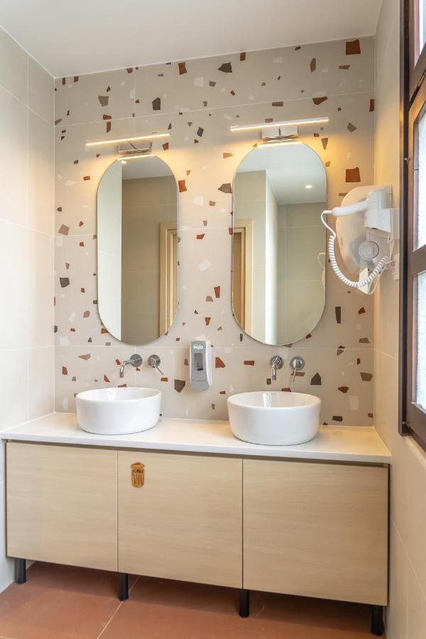 Intra Muros Hostel Ираклио Екстериор снимка